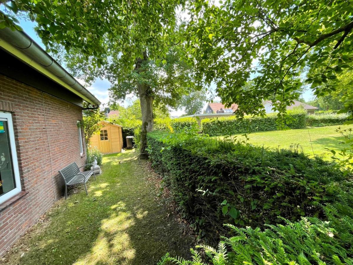 Rustig Gelegen Vakantiebungalow Kortgene Esterno foto