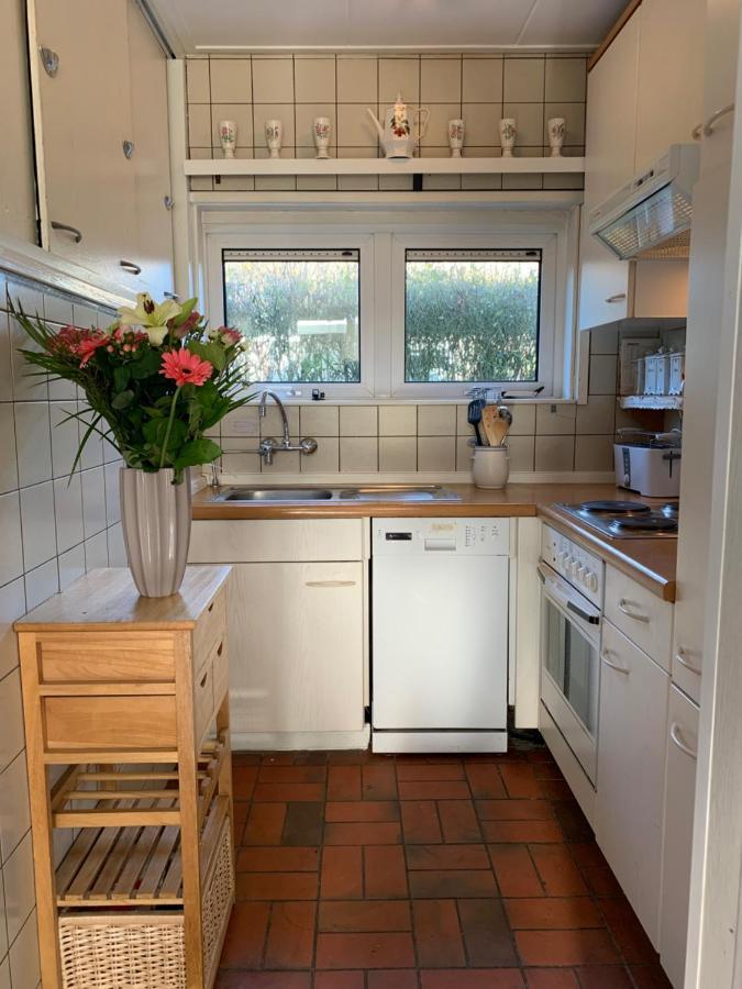 Rustig Gelegen Vakantiebungalow Kortgene Esterno foto