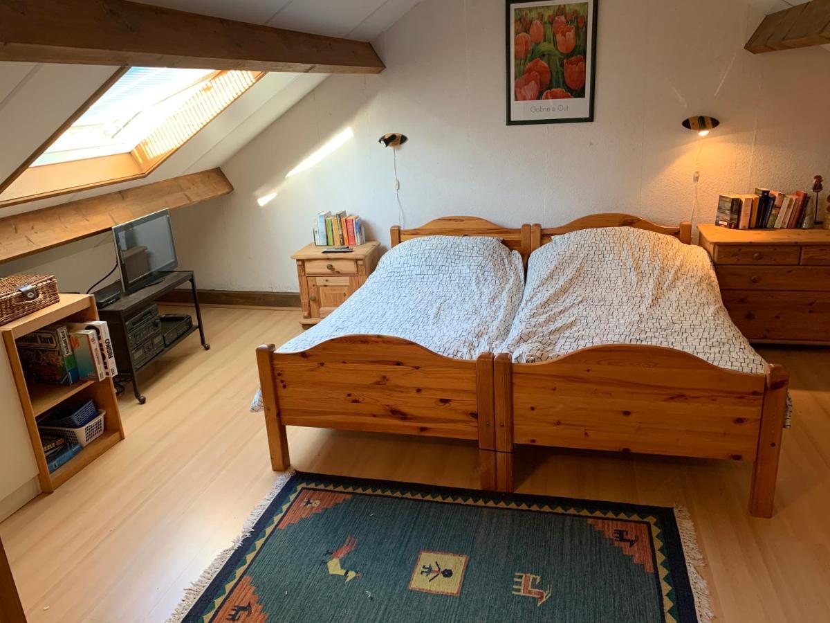 Rustig Gelegen Vakantiebungalow Kortgene Esterno foto
